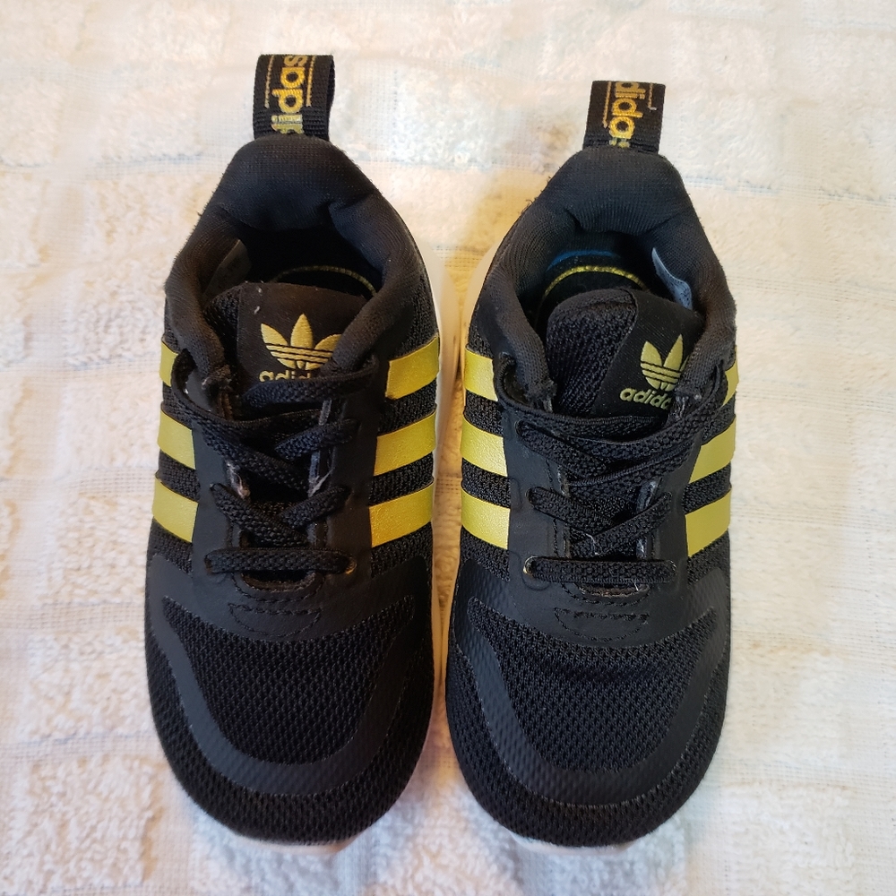 Adidas Multix Core toddler shoes